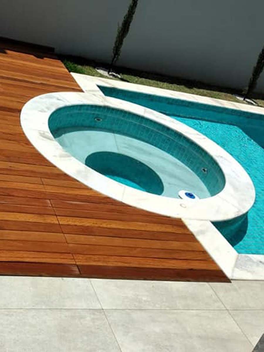 Deck de madeira em Indaiatuba e Grande São Paulo, SP.